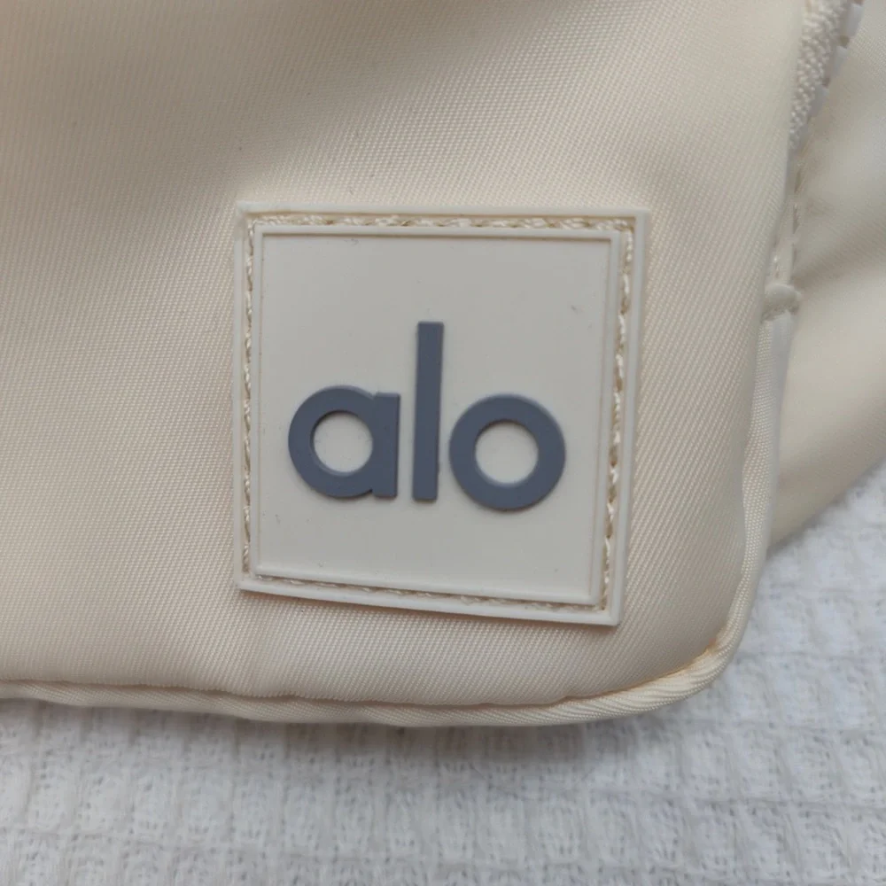 ALO Yoga Explorer Fanny Pack | 3L Nylon Waist Bag